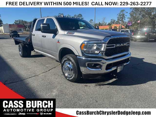 2024 RAM Ram 3500 Chassis Cab RAM 3500 TRADESMAN CREW CAB CHASSIS 4X4 60 CA