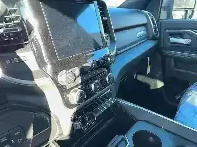 2024 Ram 2500 Big Horn Crew Cab 4x4 64 Box