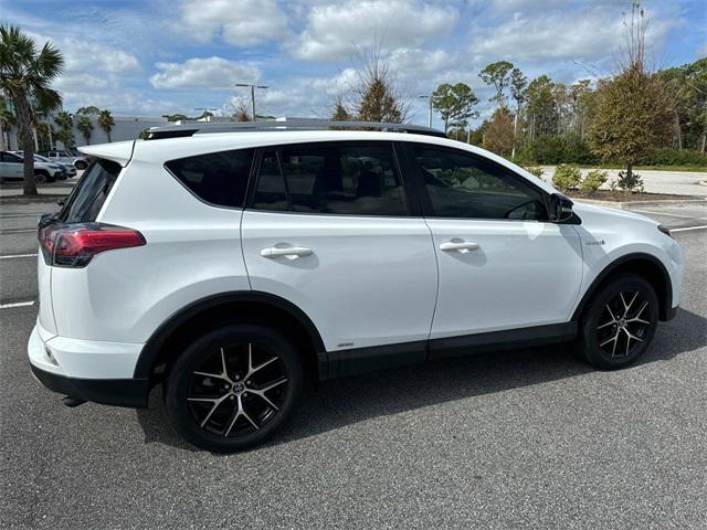 2018 Toyota RAV4 Hybrid SE