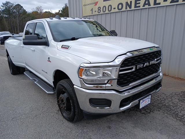 2022 RAM 3500 Big Horn Crew Cab 4x4 8 Box