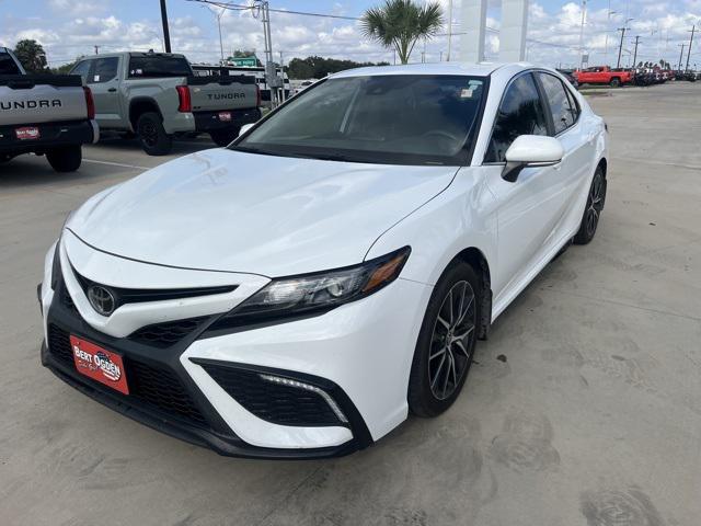 2023 Toyota Camry SE Nightshade Edition