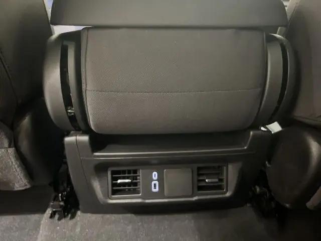 2025 Chevrolet Silverado 1500 2WD Crew Cab Short Bed Custom