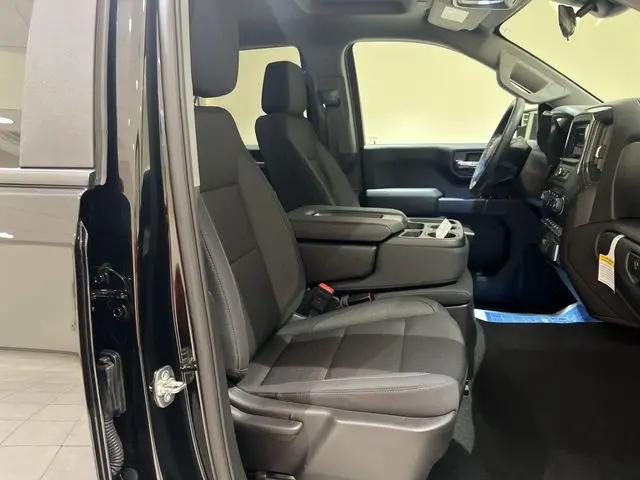 2025 Chevrolet Silverado 1500 2WD Crew Cab Short Bed Custom