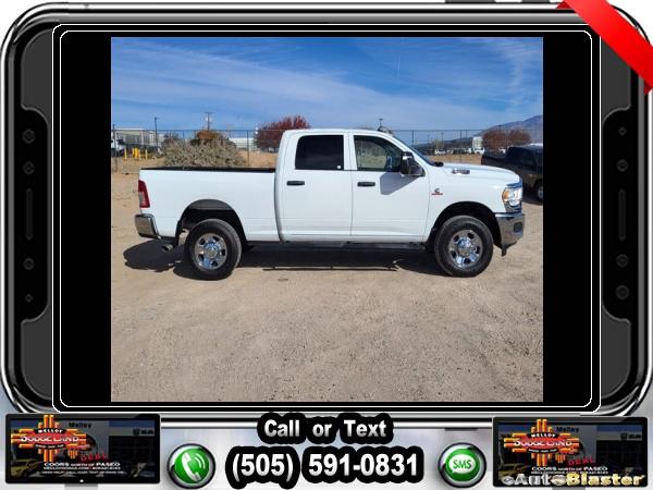 2023 RAM 3500 Tradesman Crew Cab 4x4 64 Box