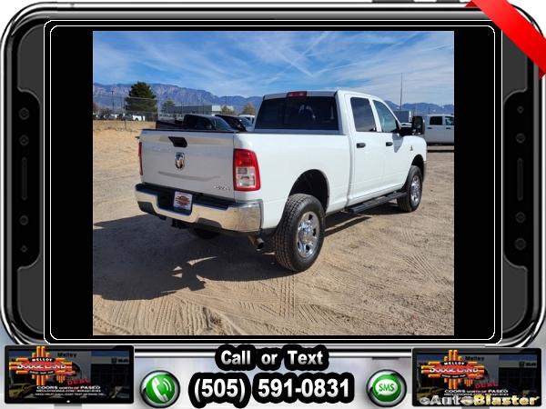 2023 RAM 3500 Tradesman Crew Cab 4x4 64 Box