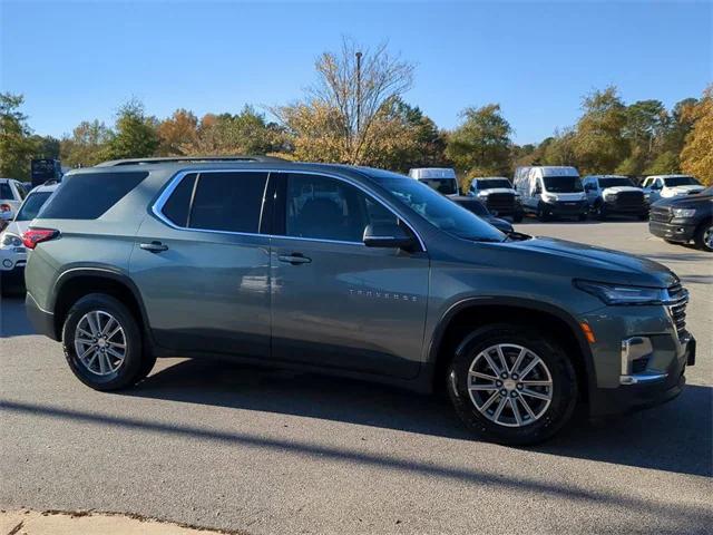 2023 Chevrolet Traverse AWD LT Cloth