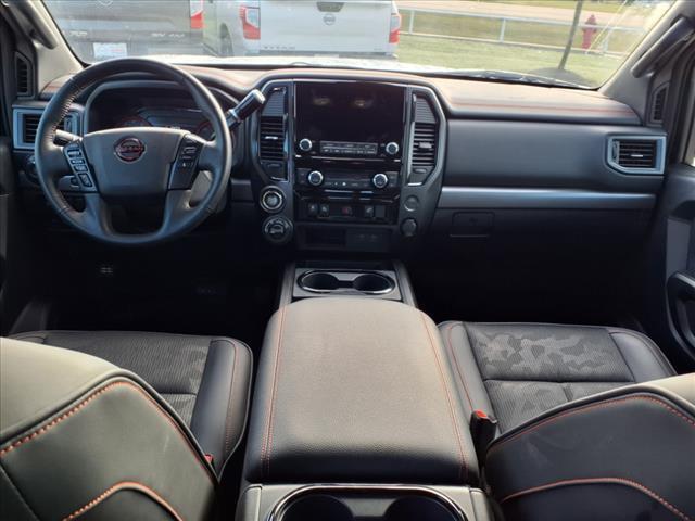 2023 Nissan TITAN Crew Cab PRO-4X 4x4