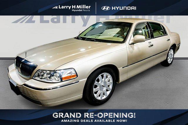 2010 Lincoln Town Car