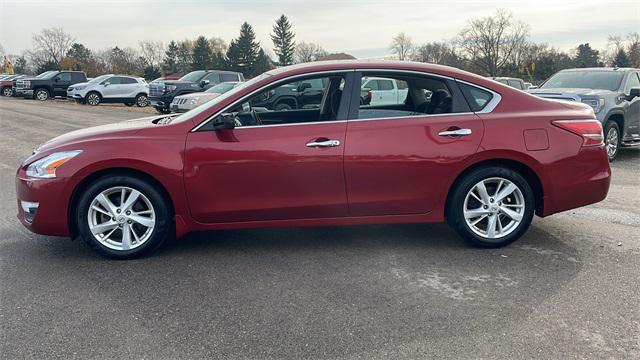 Used 2013 Nissan Altima For Sale in Waterford Twp, MI