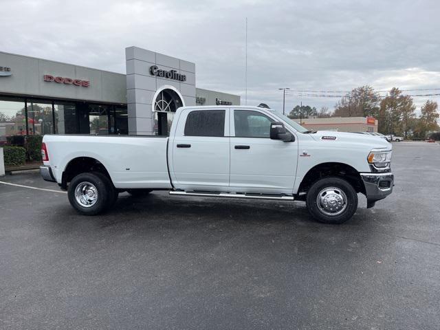 2024 RAM Ram 3500 RAM 3500 TRADESMAN CREW CAB 4X4 8 BOX