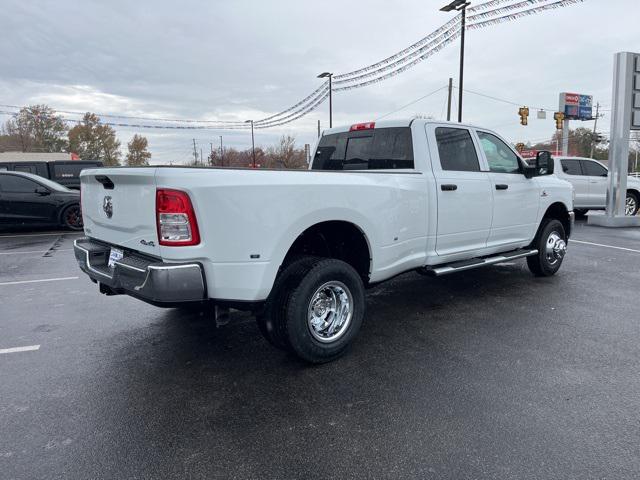 2024 RAM Ram 3500 RAM 3500 TRADESMAN CREW CAB 4X4 8 BOX