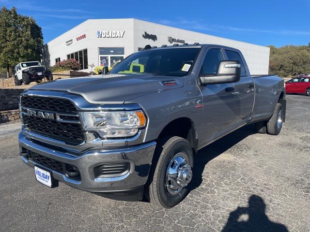 2024 RAM Ram 3500 RAM 3500 TRADESMAN CREW CAB 4X4 8 BOX