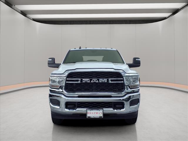 2024 RAM Ram 3500 RAM 3500 TRADESMAN CREW CAB 4X4 8 BOX