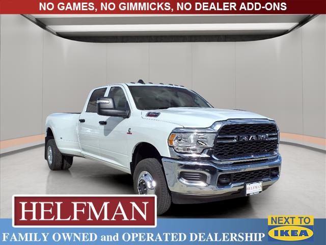 2024 RAM Ram 3500 RAM 3500 TRADESMAN CREW CAB 4X4 8 BOX