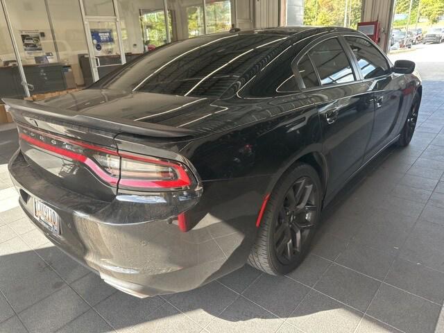 2019 Dodge Charger SXT RWD