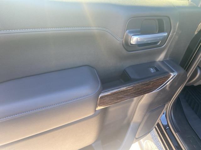 2020 GMC Sierra 1500 4WD Crew Cab Short Box Elevation