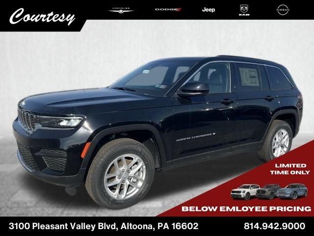 2025 Jeep Grand Cherokee GRAND CHEROKEE LAREDO X 4X4