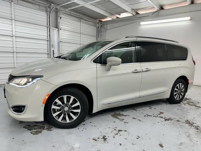 2020 Chrysler Pacifica Touring L Plus