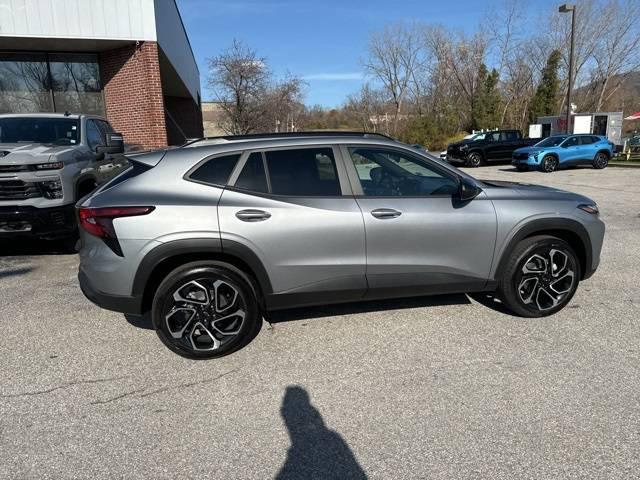 2025 Chevrolet Trax FWD 2RS