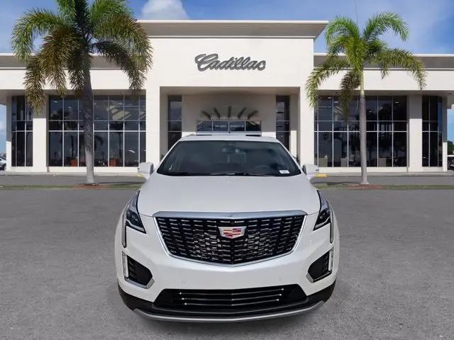 2025 Cadillac XT5 FWD Premium Luxury