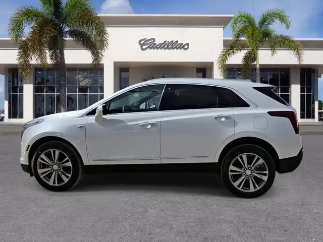2025 Cadillac XT5 FWD Premium Luxury