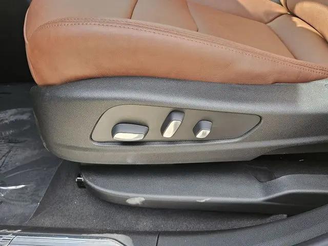 2025 Cadillac XT5 FWD Premium Luxury