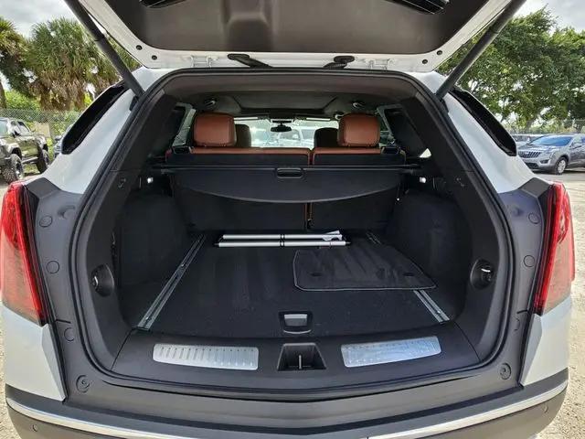 2025 Cadillac XT5 FWD Premium Luxury