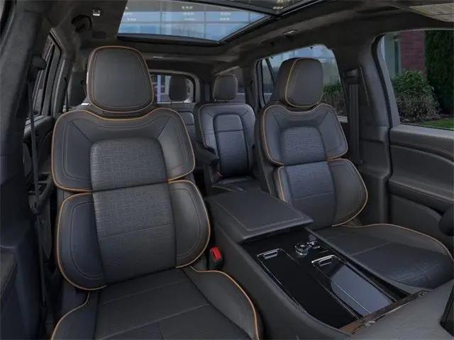 2025 Lincoln Aviator Black Label