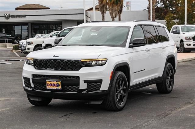 2025 Jeep Grand Cherokee GRAND CHEROKEE L ALTITUDE X 4X4