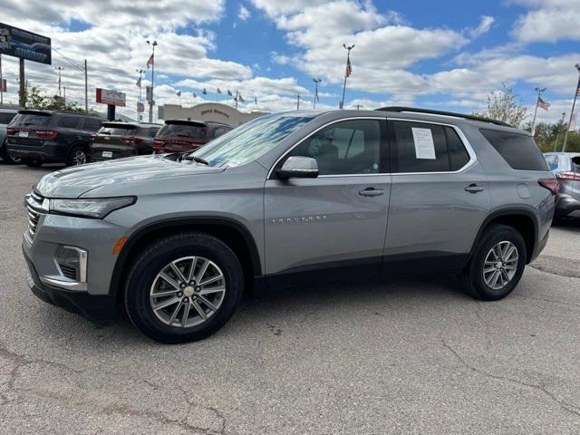 2023 Chevrolet Traverse AWD LT Cloth