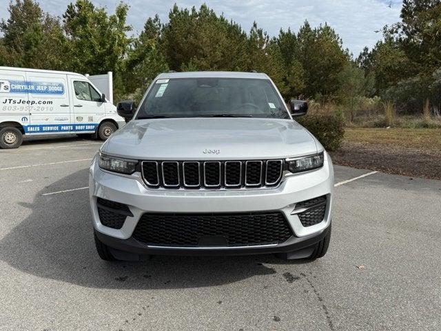 2025 Jeep Grand Cherokee GRAND CHEROKEE LAREDO 4X2