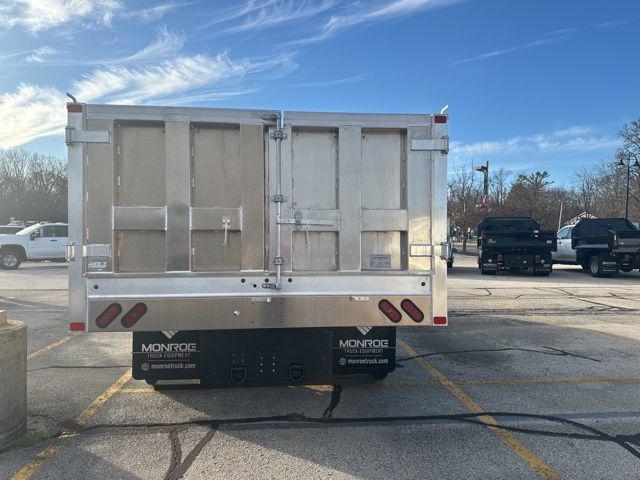 2024 Chevrolet Silverado 6500HD 1WT