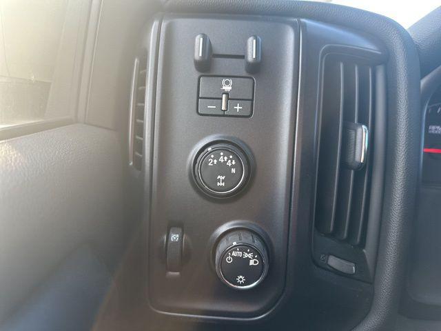 2024 Chevrolet Silverado 6500HD 1WT