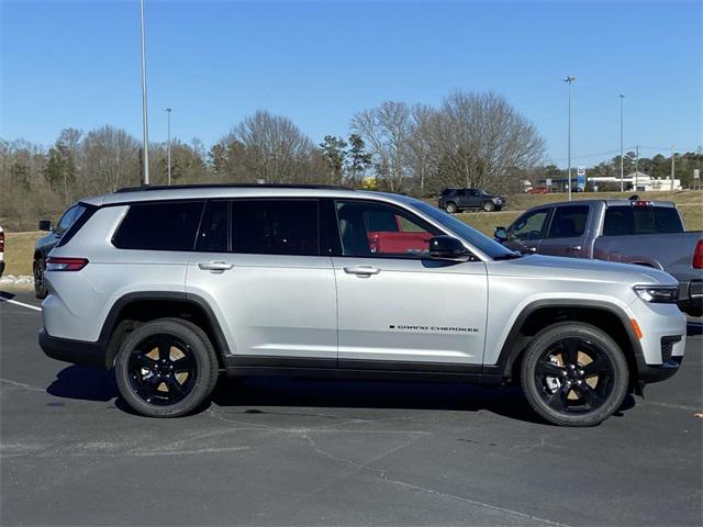 2025 Jeep Grand Cherokee GRAND CHEROKEE L ALTITUDE X 4X4