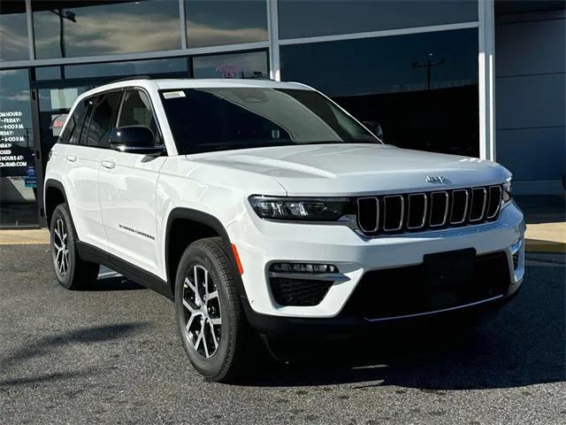 2025 Jeep Grand Cherokee GRAND CHEROKEE LIMITED 4X4