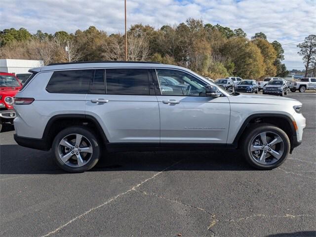 2025 Jeep Grand Cherokee GRAND CHEROKEE L LIMITED 4X2