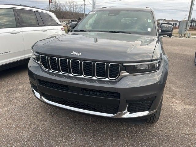 2025 Jeep Grand Cherokee GRAND CHEROKEE L LAREDO X 4X4