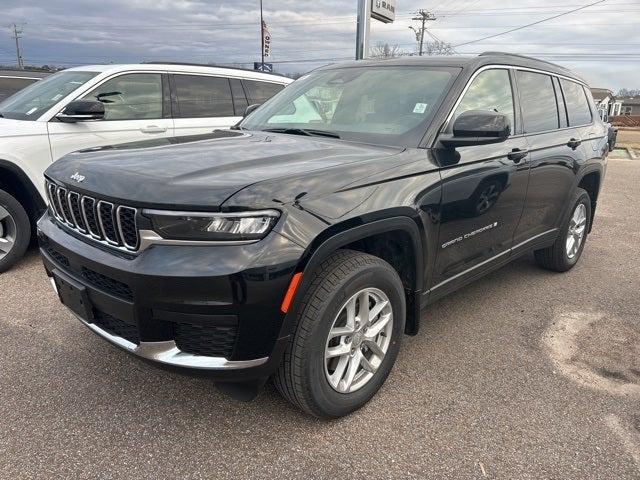 2025 Jeep Grand Cherokee GRAND CHEROKEE L LAREDO X 4X4