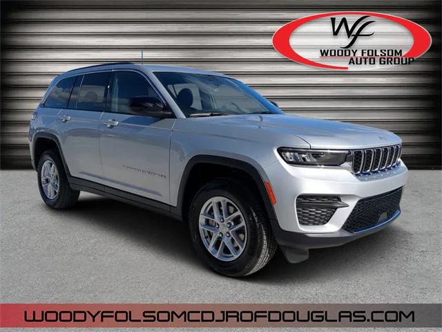 2025 Jeep Grand Cherokee GRAND CHEROKEE LAREDO X 4X2