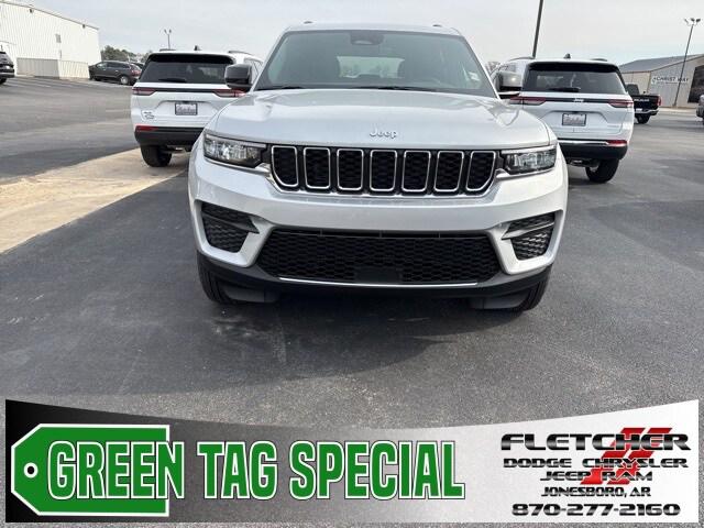 2025 Jeep Grand Cherokee GRAND CHEROKEE LAREDO X 4X2