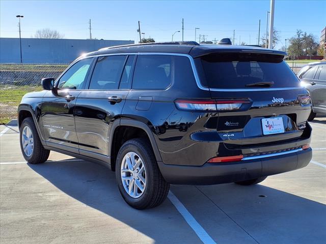 2025 Jeep Grand Cherokee GRAND CHEROKEE L LAREDO X 4X4