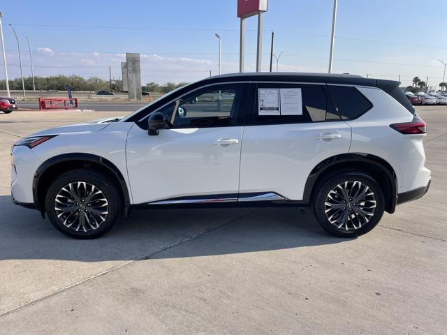 2024 Nissan Rogue Platinum FWD