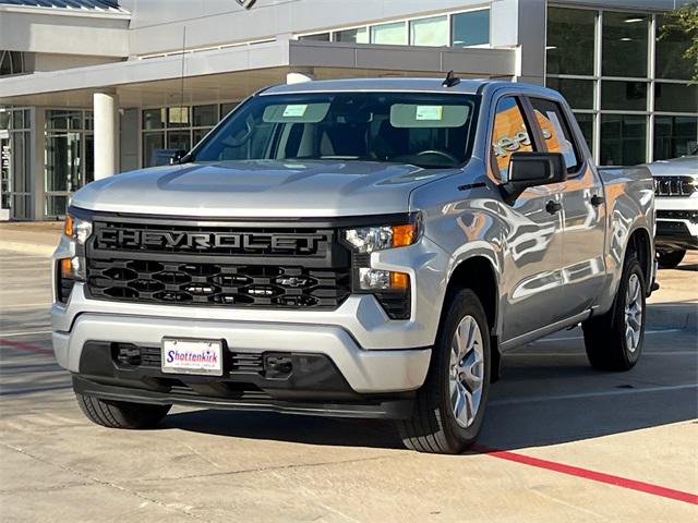 2022 Chevrolet Silverado 1500 4WD Crew Cab Short Bed Custom