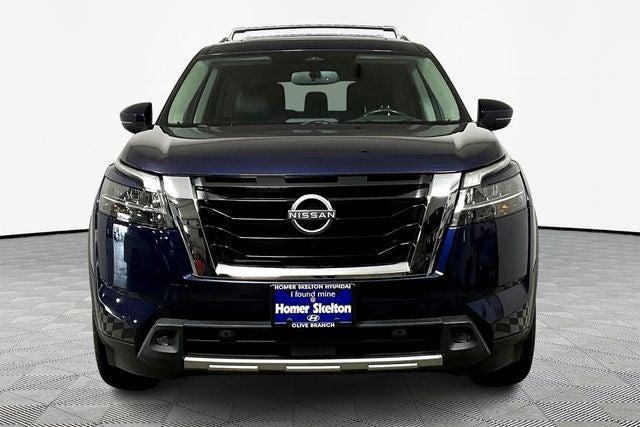 2022 Nissan Pathfinder Platinum 4WD