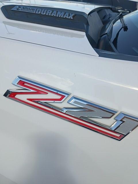 2022 Chevrolet Silverado 2500HD 4WD Crew Cab Standard Bed LT