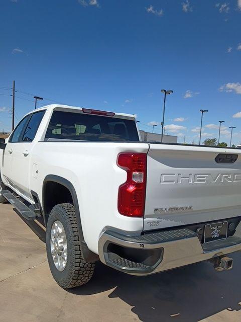 2022 Chevrolet Silverado 2500HD 4WD Crew Cab Standard Bed LT