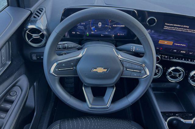2025 Chevrolet V Blazer eAWD LT
