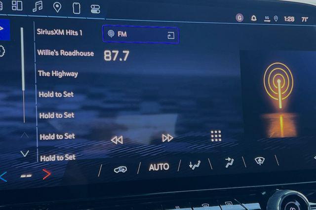 2025 Chevrolet V Blazer eAWD LT
