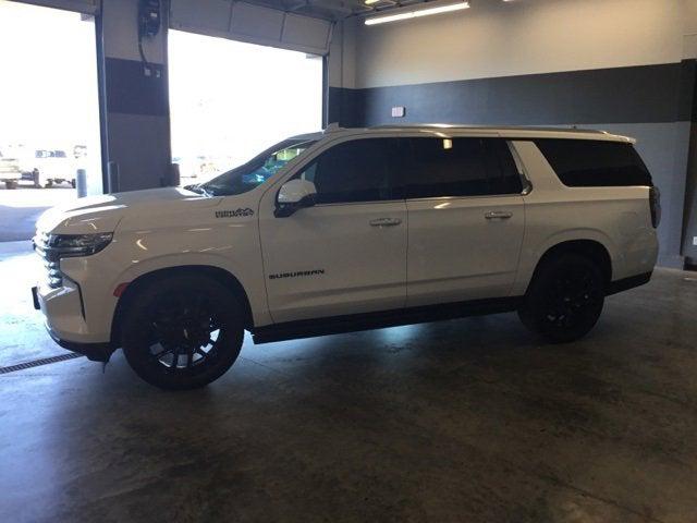2022 Chevrolet Suburban 4WD High Country