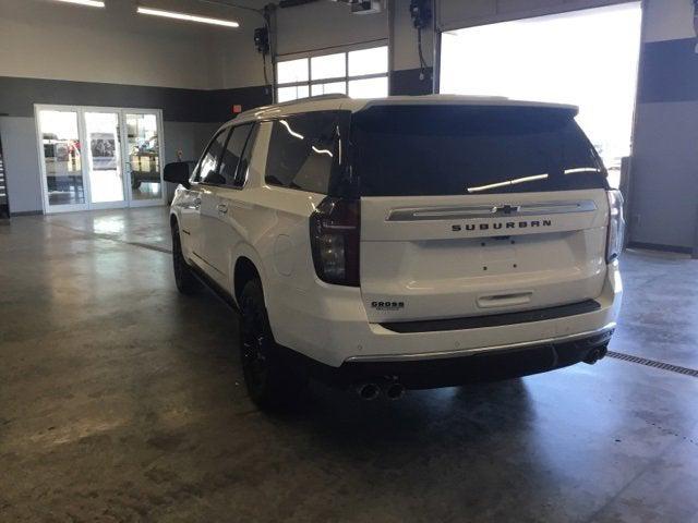 2022 Chevrolet Suburban 4WD High Country